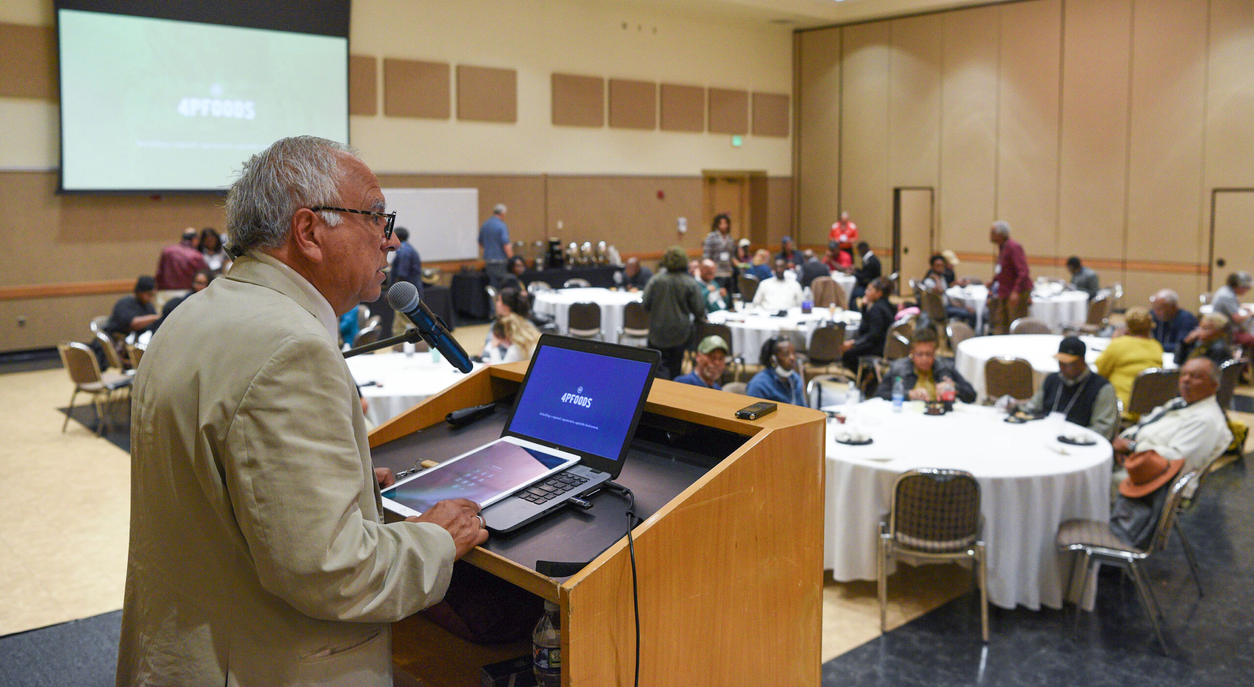Associate Dean Dr. E.N. Escobar speaks at the Small Farm Conference 2022.