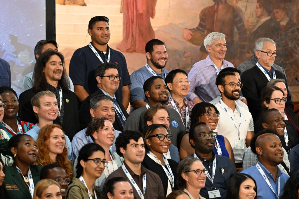 NOAA LMRCSC faculty and students gather for a group photo at the 2026 NOAA EPP Education & Science Forum.