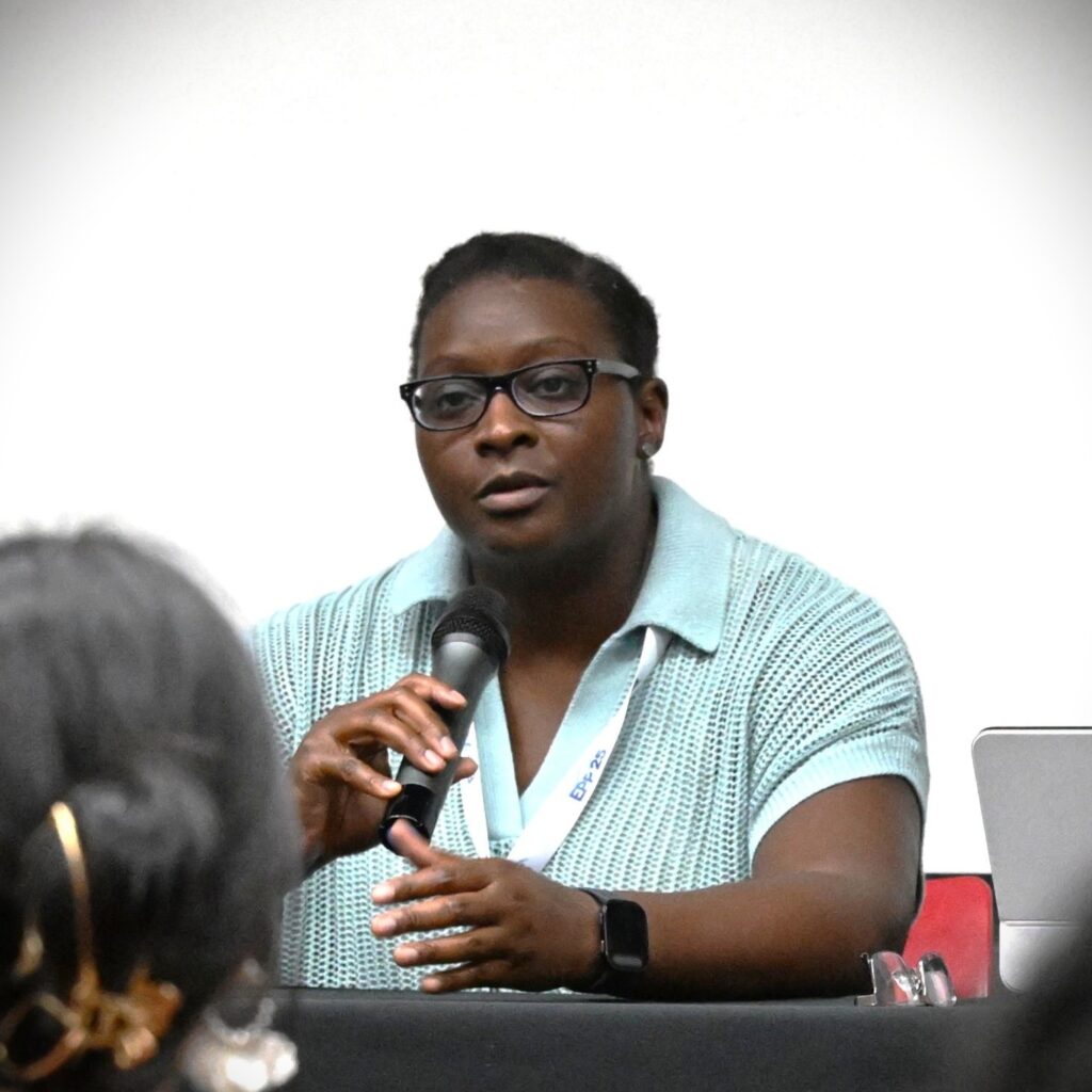 LMRCSC Alum Dominique Lazarre, who now works at NOAA Fisheries, spoke on an Alumni Reflections panel at the 2026 NOAA EPP forum.