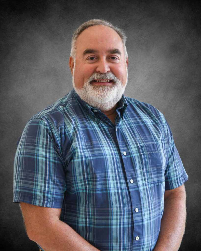 Headshot of Dr. William Weaver, Associate Professor, Department of Natural Sciences, SANS