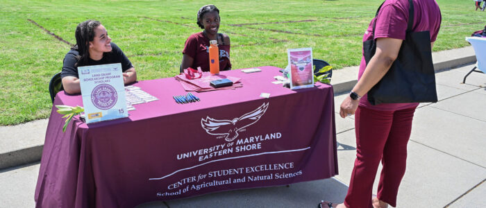Student clubs from the School of Agricultural and Natural Sciences came together for a day of fun, food and student-centered activities at the Second Dean’s Award for Student Leadership (DASL) Expo, sponsored by the SANS Center for Student Excellence, on Earth Day, Tuesday, April 22, 2025.
