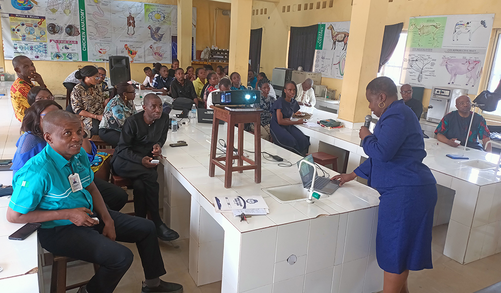 Dr. Rose Ogutu delivers a talk on pre- and postharvest factors in food production at UNICAL.
