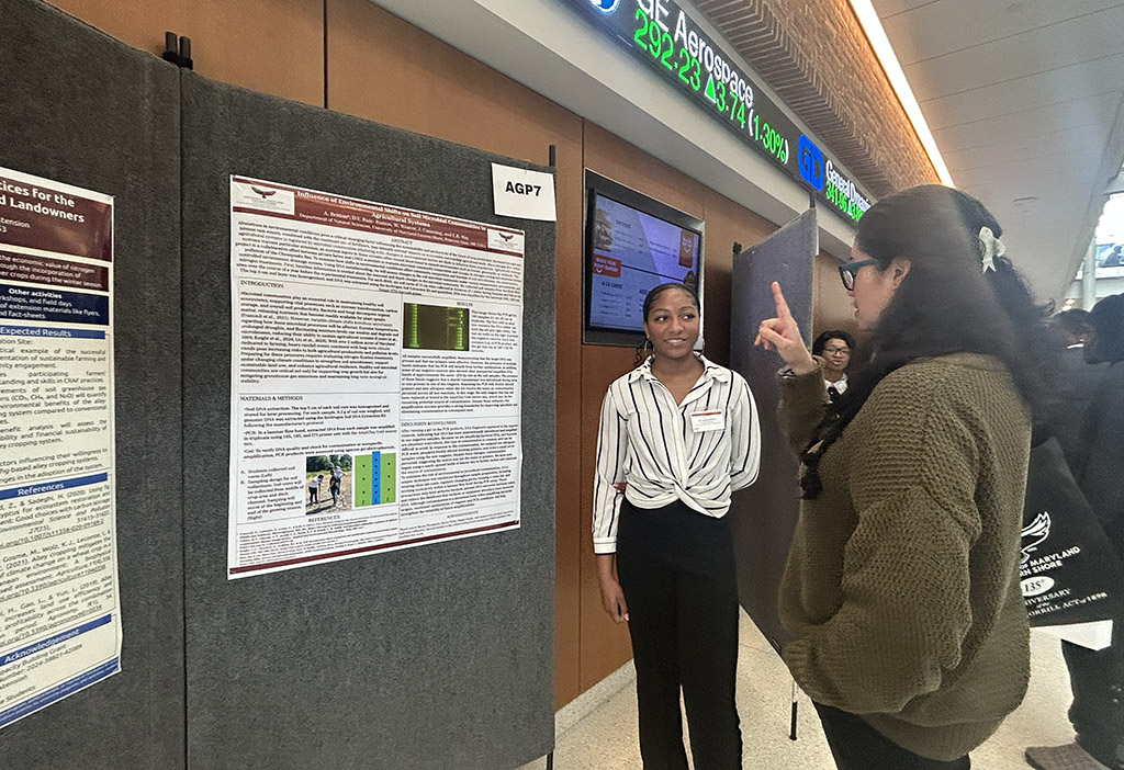 Students showcase research at School of Agricultural and Natural Sciences’ Center for Student Excellence's second Student-led Undergraduate Research Symposium.