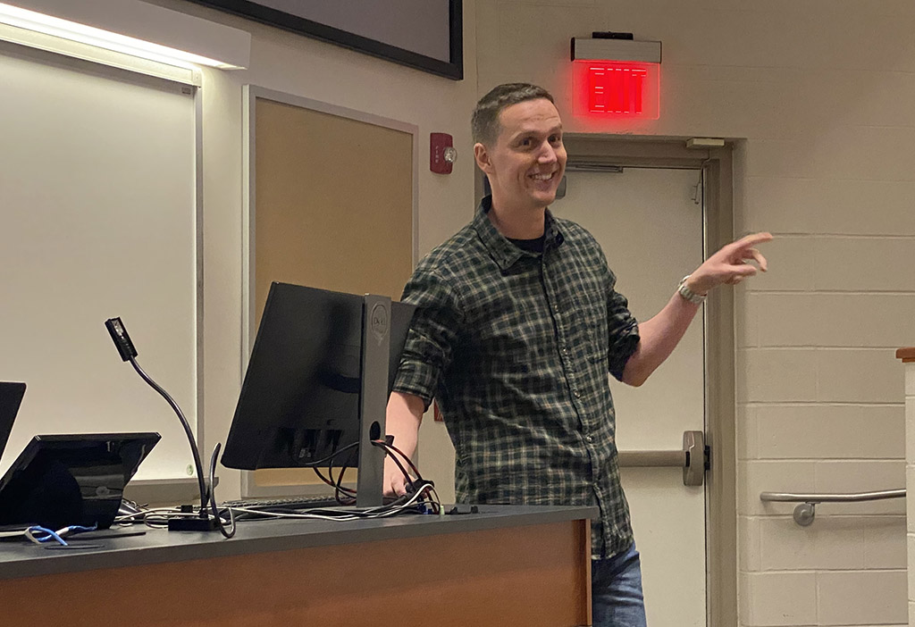 Dr. Francisco Dini-Andreote, an assistant professor at Penn State, speaks at the final SANS Spring Seminar.
