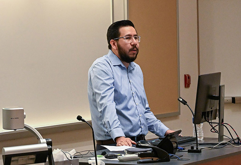 Dr. Inty Omar Hernandez de Lira, a postdoctoral researcher, speaks during a SANS Spring Seminar in 2026.