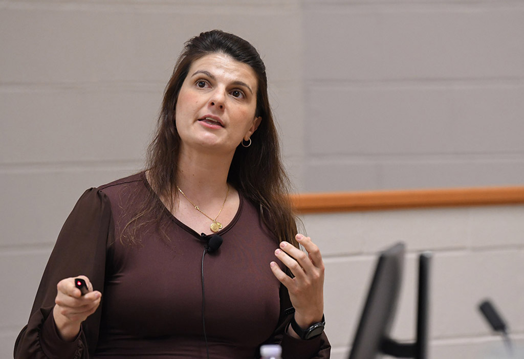 Dr. Eloisa Vendemiatti, Assistant Professor of Biology, West Virginia State University was this weeks UMES SANS Spring Seminar 2026.