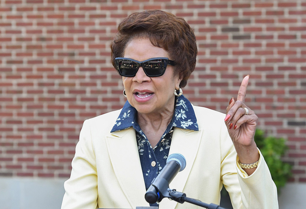 Regent Yvette Lewis speaks during the naming ceremony of the Simon A. Haley School of Agriculture & Natural Sciences.